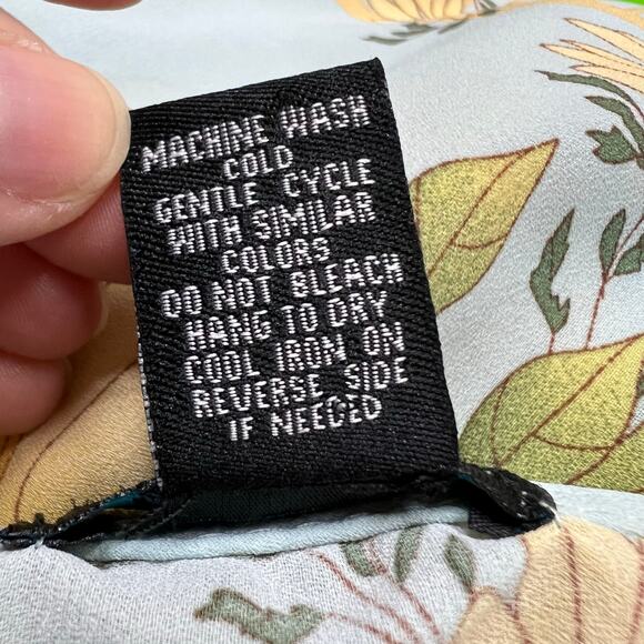 Rue+ Womens Bolero Shrug Crop Tie Front Kimono Sleeve Floral Yellow Blue 3X - Picture 8 of 8